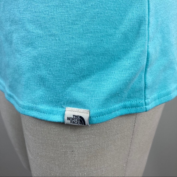 4/$25 The North Face Athletic Blue Tank Top - Picture 2 of 11